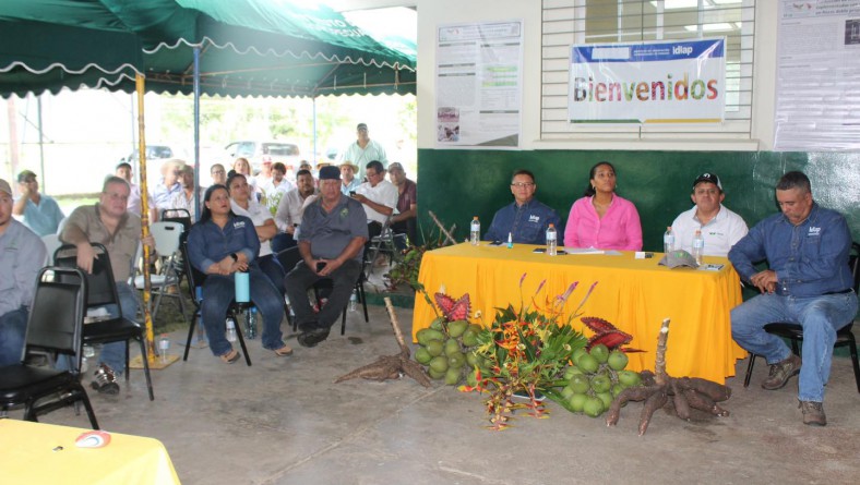 JORNADA DE TRANSFERENCIA TECNOLÓGICA EN EL SUBCENTRO DE SANTA FE DARIÉN